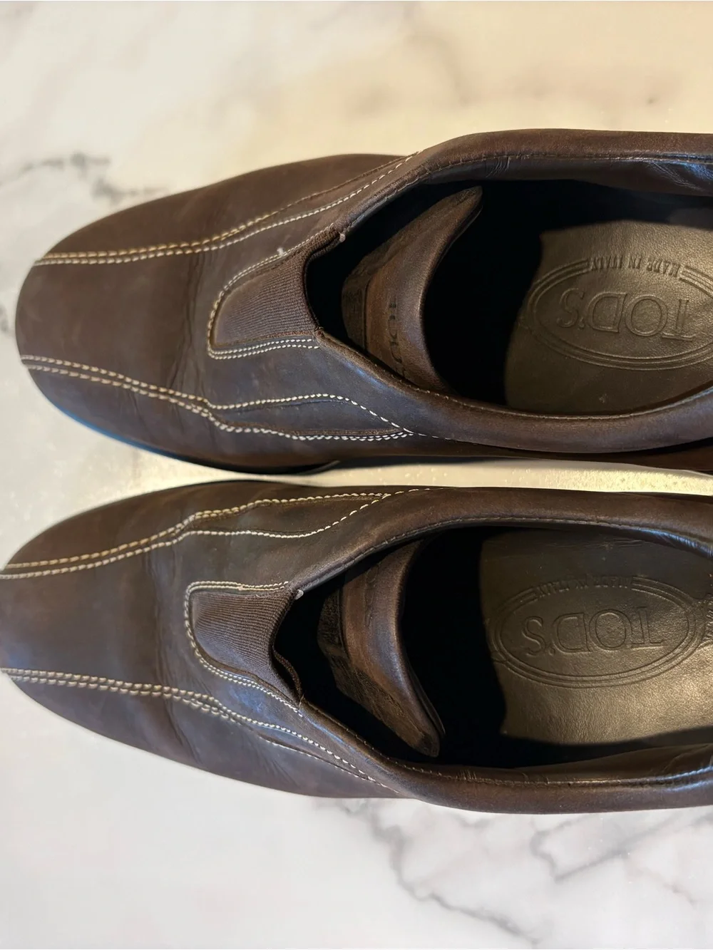 Tod's Dark Brown Leather Slip-On Driving Loafers with Contrast Stitching